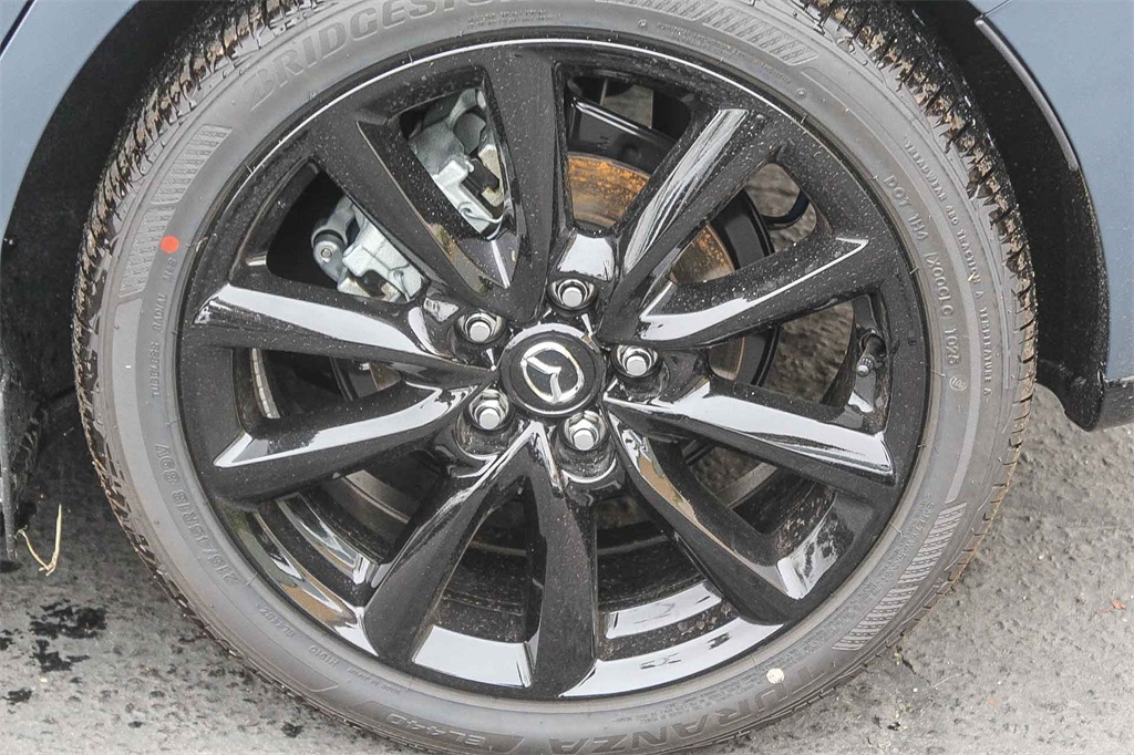 2025 Mazda Mazda3 2.5 s Carbon photo 9