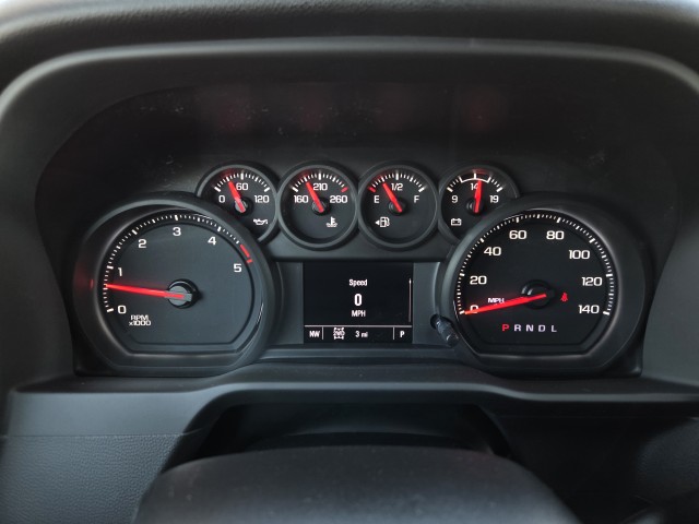 2025 Chevrolet Silverado 2500HD Custom photo 19