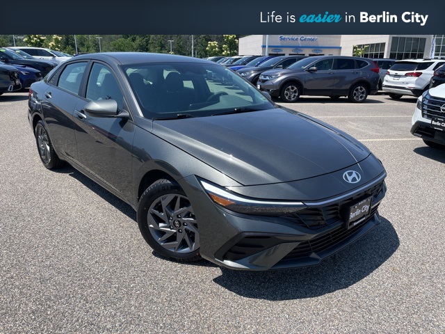 2024 Hyundai Elantra