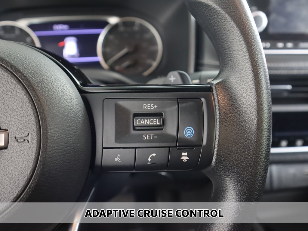 2023 Nissan Rogue SV photo 2