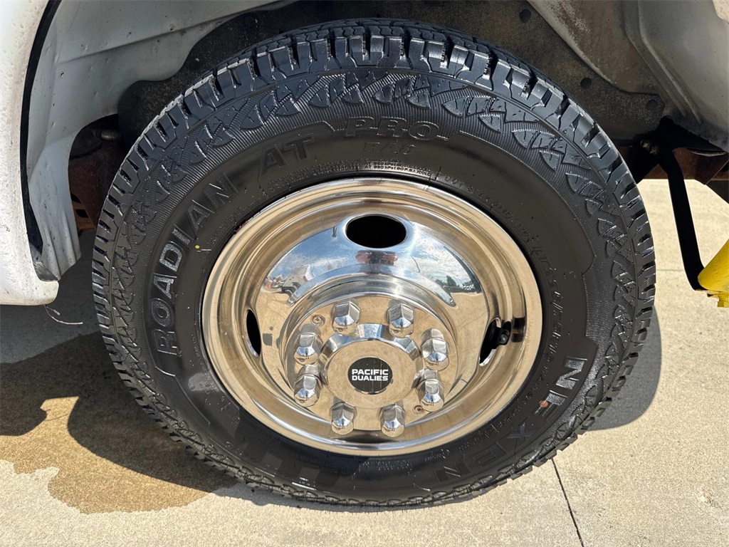 2013 Chevrolet Express 3500 Work Van photo 13