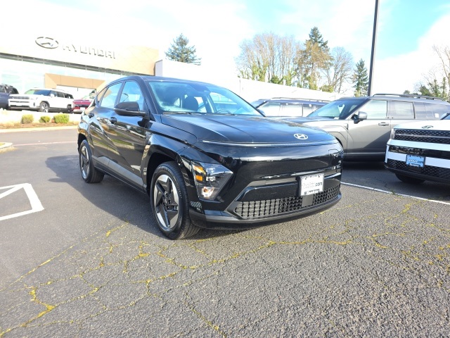 Certified 2024 Hyundai Kona EV SE with VIN KM8HB3A71RU013755 for sale in Gladstone, OR