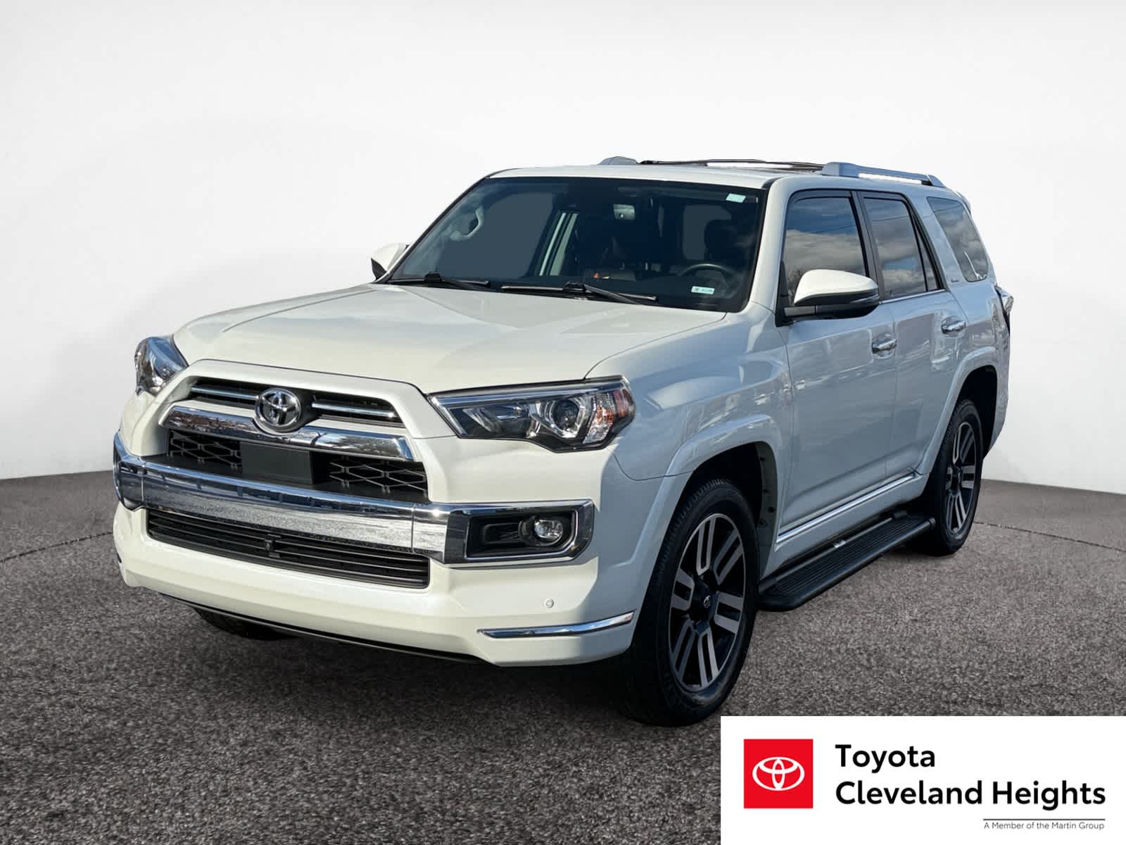 2022 Toyota 4Runner Limited's photo