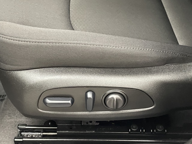 2025 Chevrolet Malibu 1LT photo 9