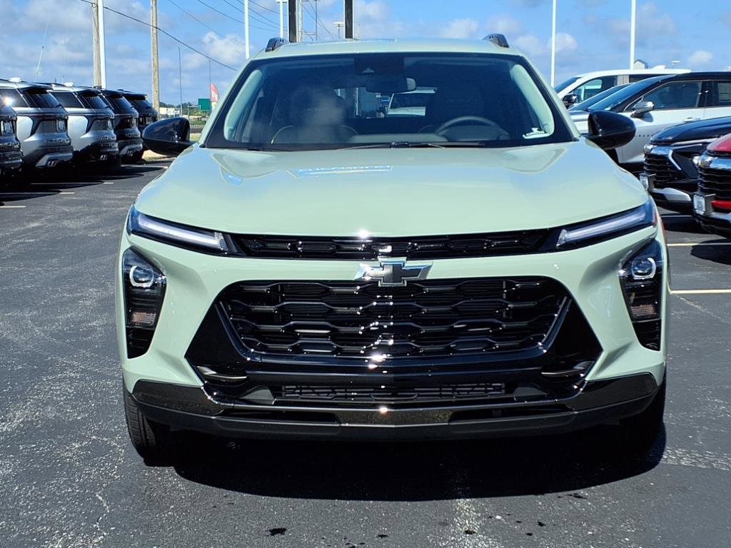 2025 Chevrolet Trax ACTIV photo 16