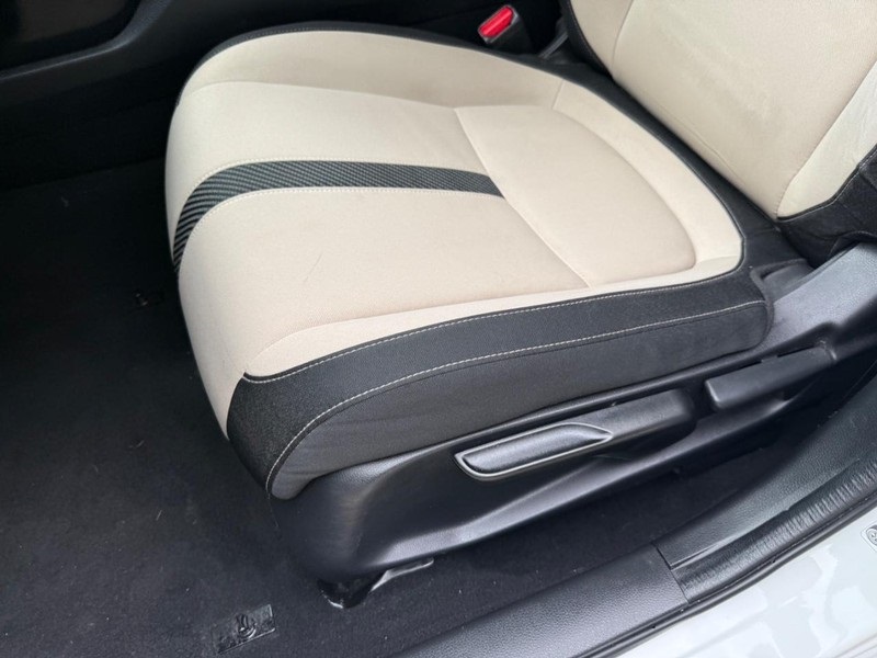 2018 Honda Civic Sport photo 17