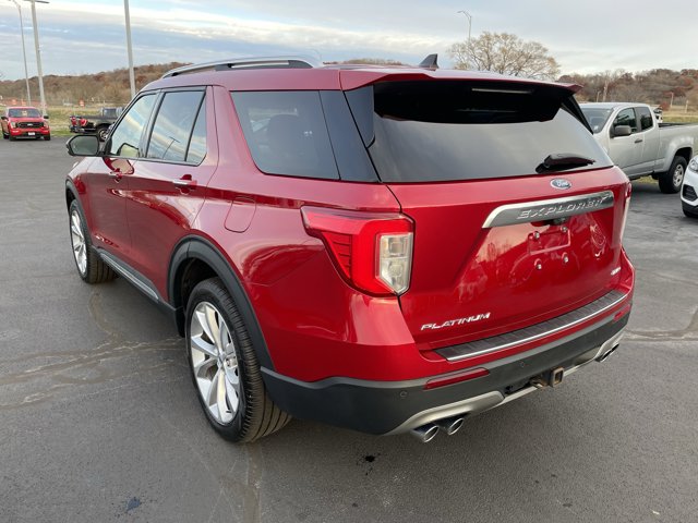 2022 Ford Explorer Platinum photo 4