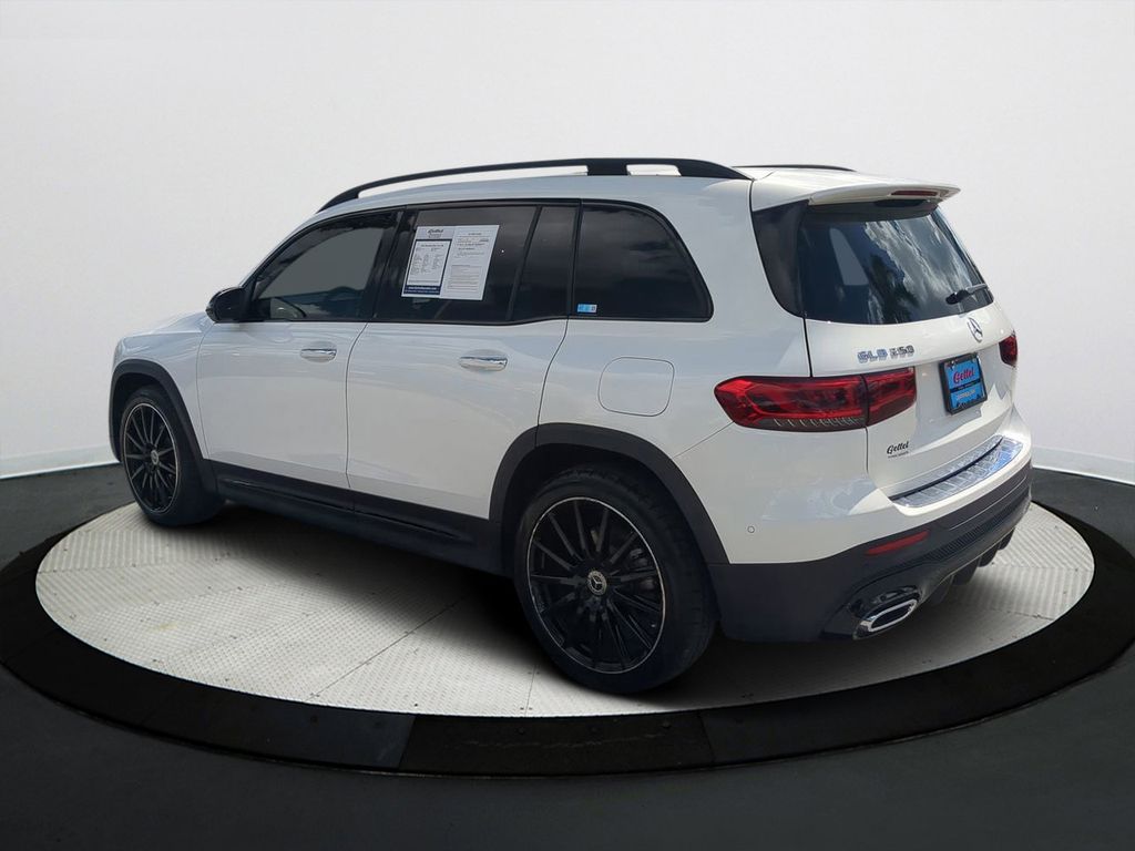2023 Mercedes Benz GLB 250 photo 2