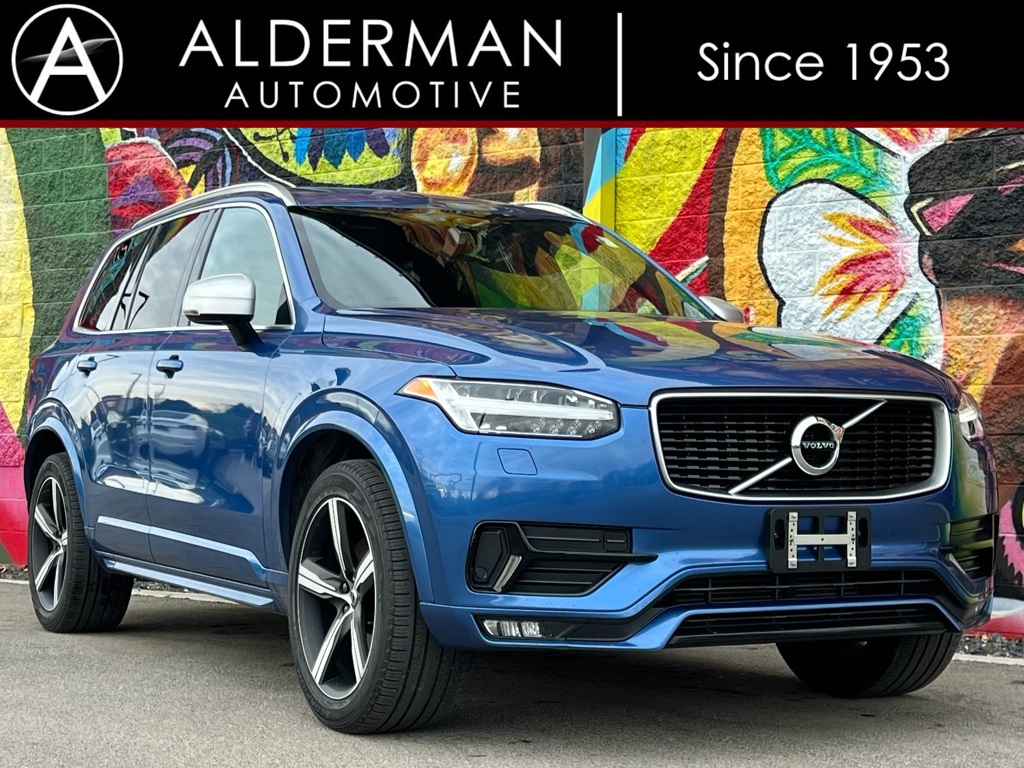 2016 Volvo XC90 R-Design's photo