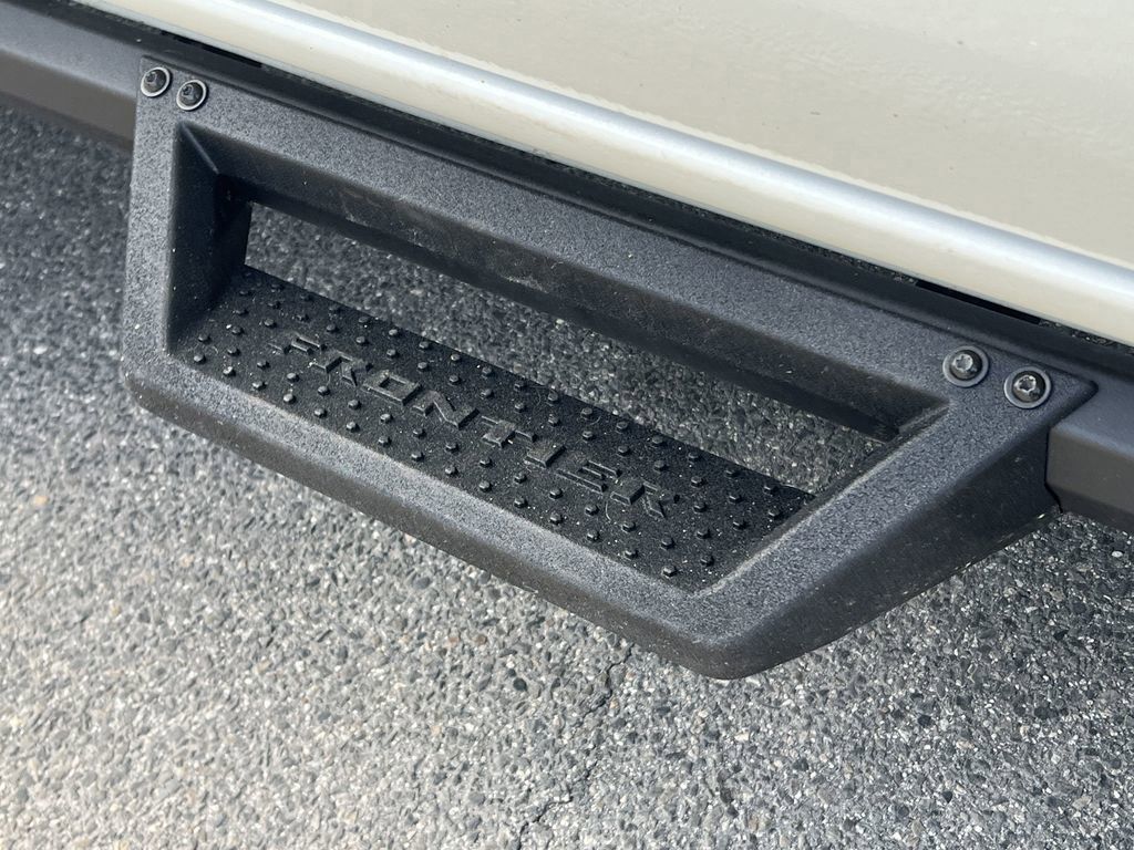 2024 Nissan Frontier PRO-4X photo 23