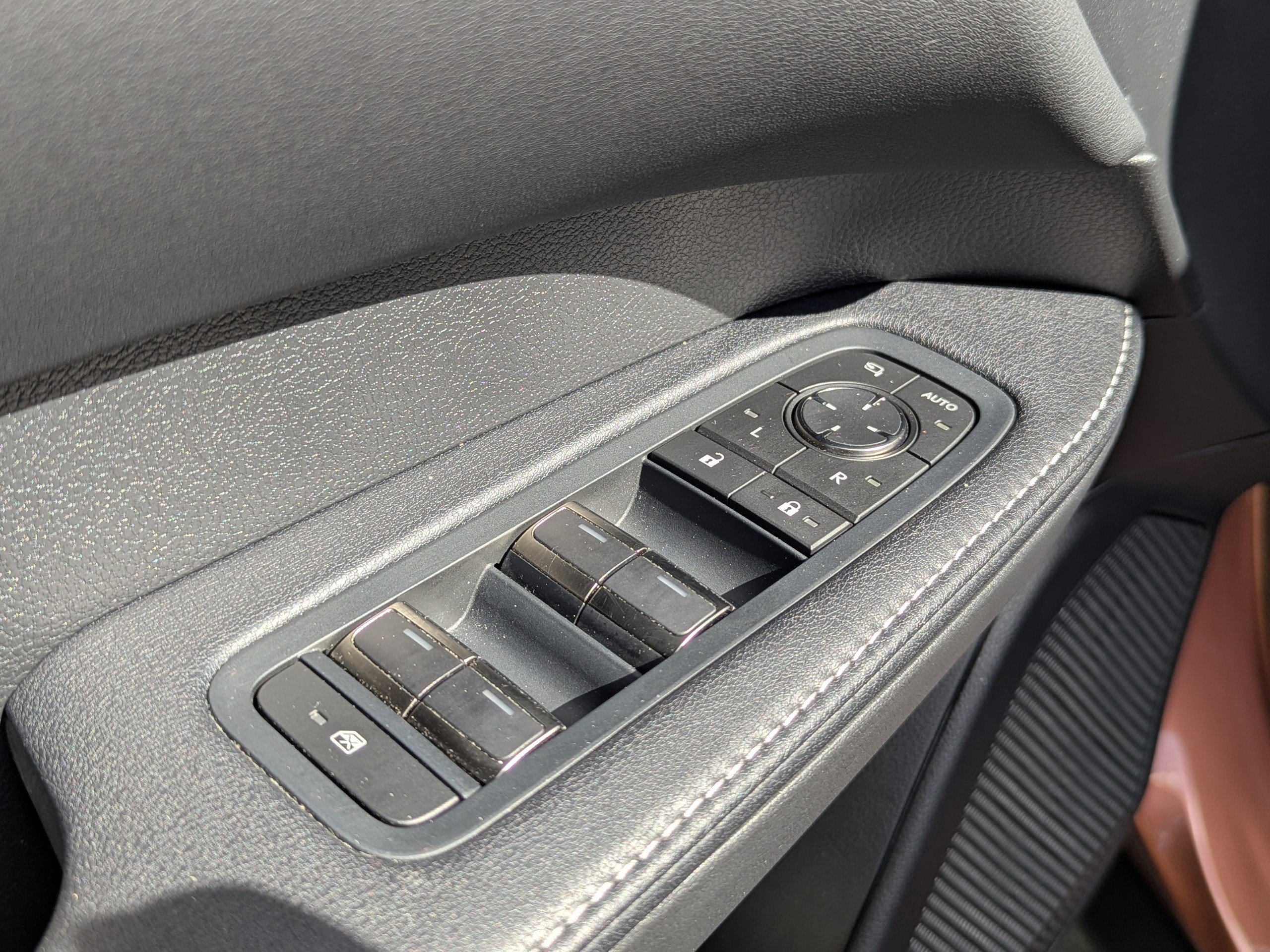 2024 Lexus RX 350 photo 21
