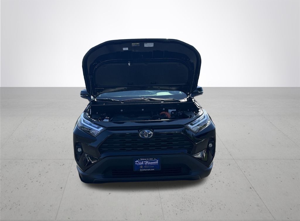 2024 Toyota RAV4 Hybrid photo 3