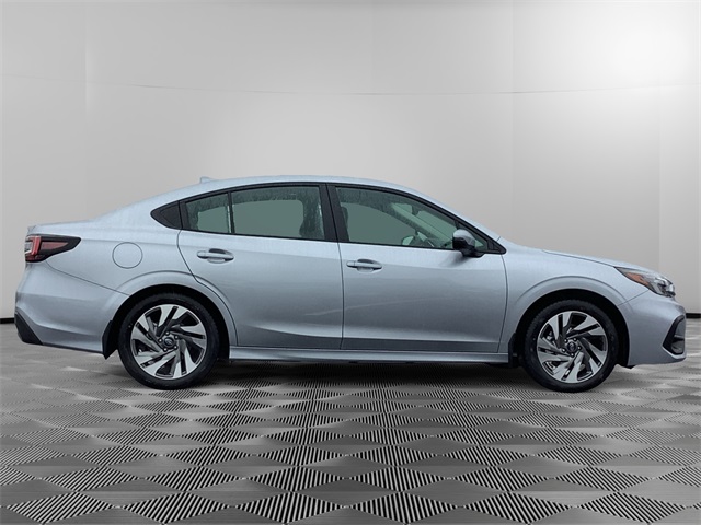 2025 Subaru Legacy Limited photo 6