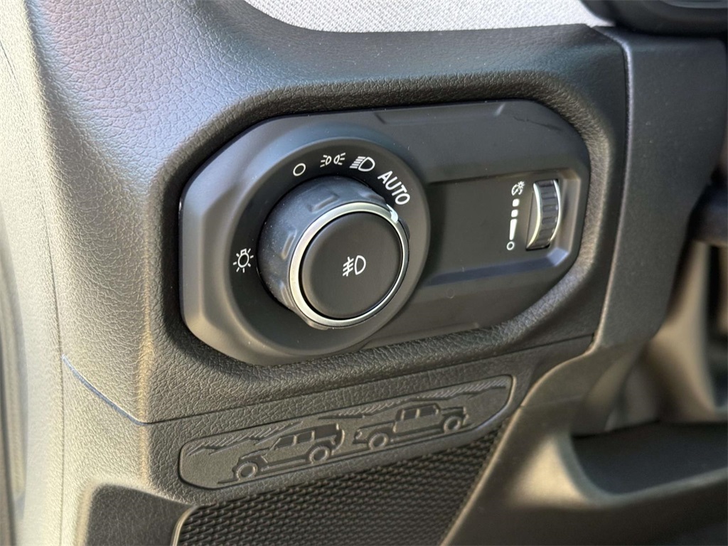 2025 Jeep Wrangler Sport S photo 28