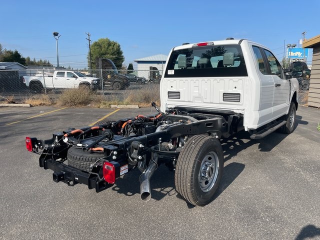 2026 Ford F-250 photo 14