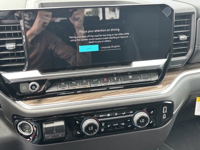 2026 Chevrolet Silverado 1500 LT photo 3