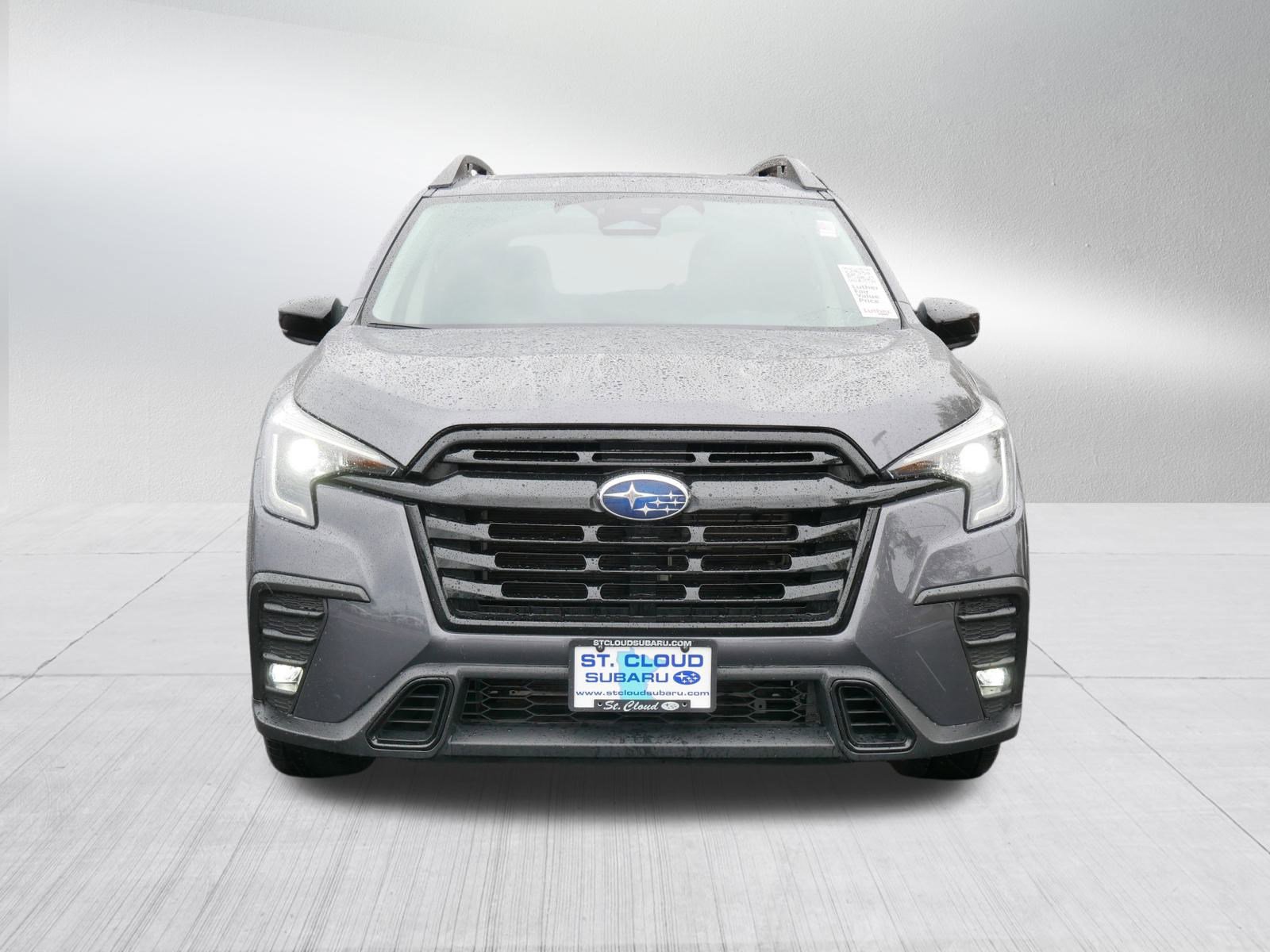 Used 2024 Subaru Ascent Onyx Edition with VIN 4S4WMAHD7R3426495 for sale in Saint Cloud, Minnesota