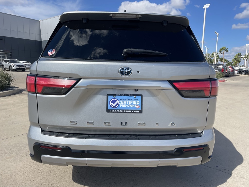 2024 Toyota Sequoia Capstone photo 3