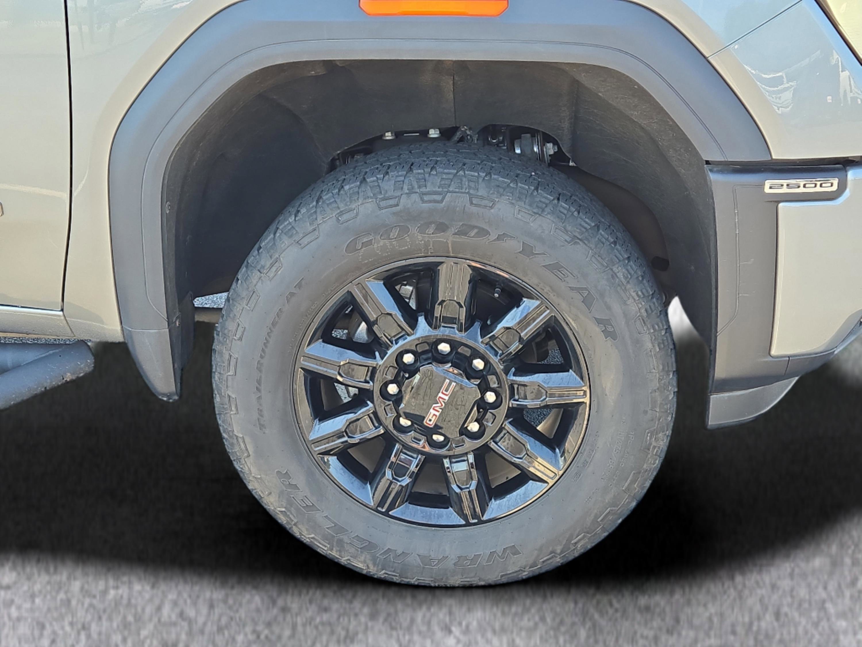2024 Gmc Sierra HD AT4 photo 4