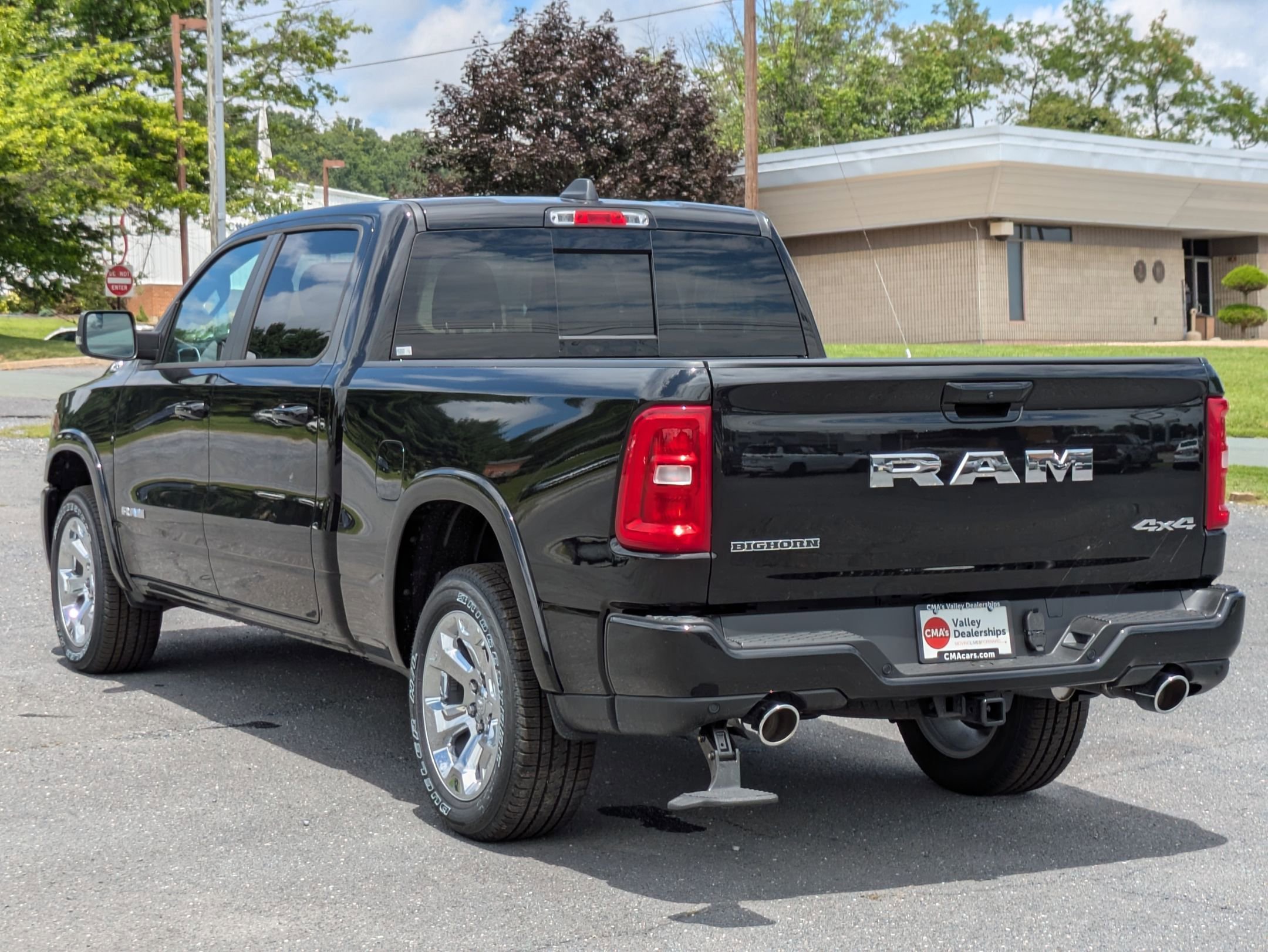 2025 Ram 1500 Big Horn photo 5