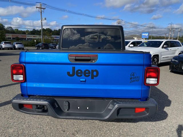 2022 Jeep Gladiator Willys photo 4