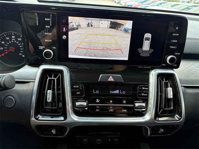 2022 Kia Sorento SX photo 16