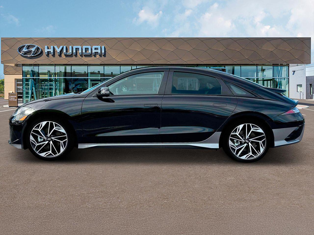 2025 Hyundai Ioniq 6 SEL photo 3