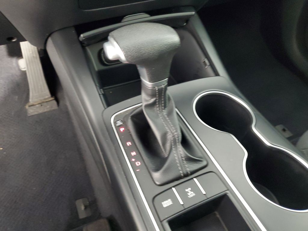 2020 Kia Sorento LX photo 15
