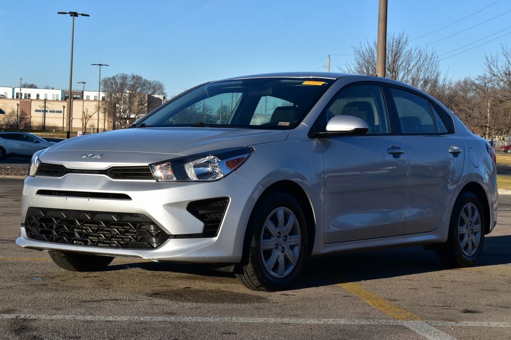 2022 Kia Rio LX's photo