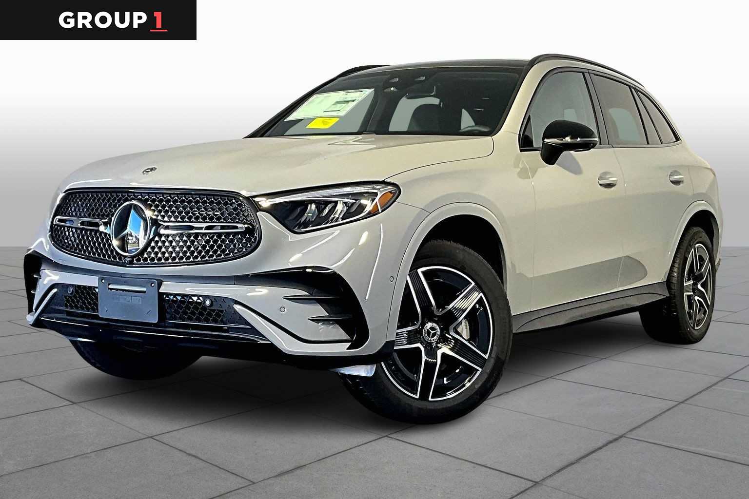 2026 Mercedes-Benz GLC Base's photo