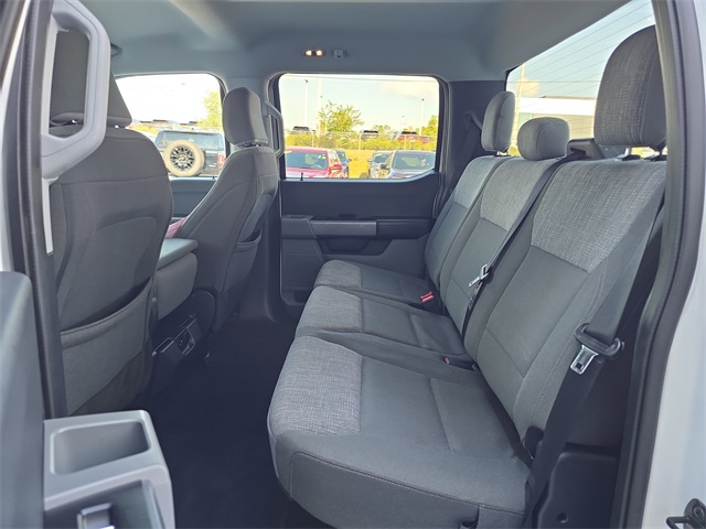 2023 Ford F-150 XLT photo 12