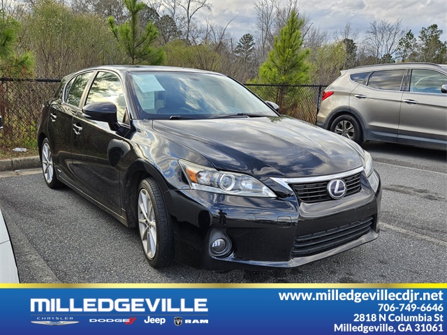 2013 Lexus CT 200h Base's photo