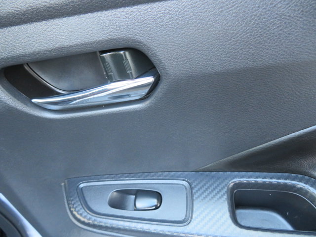 2024 Nissan Versa SR photo 14