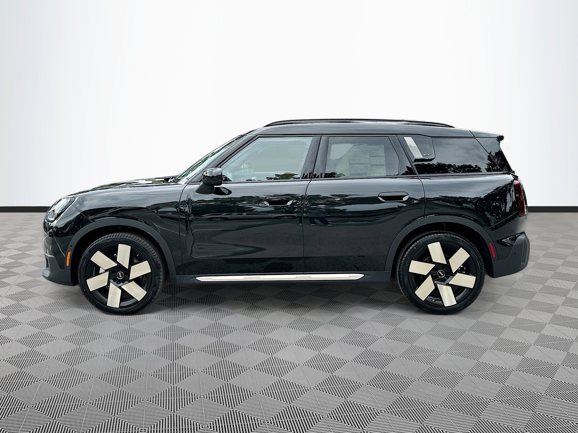 2025 Mini Countryman S ALL4 Iconic photo 4