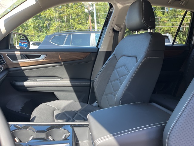 2026 Volkswagen Atlas SE Technology photo 10