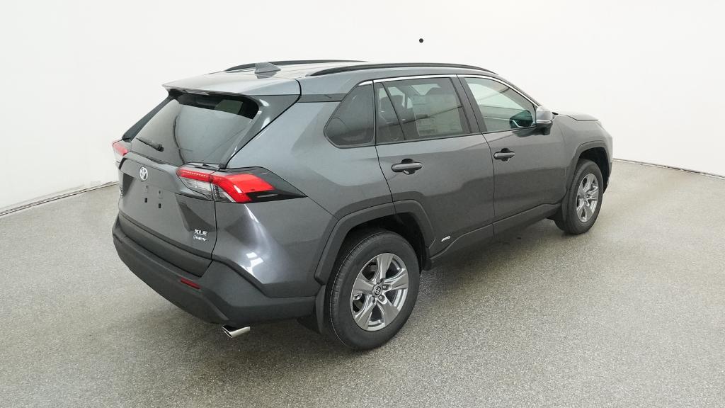 2025 Toyota RAV4 Hybrid XLE photo 22