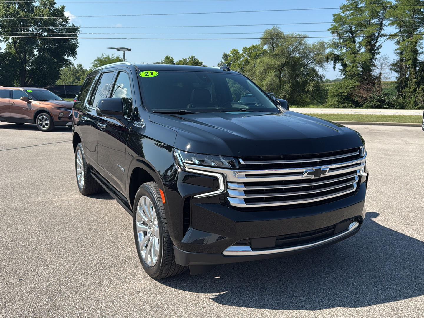 2021 Chevrolet Tahoe High Country photo 2