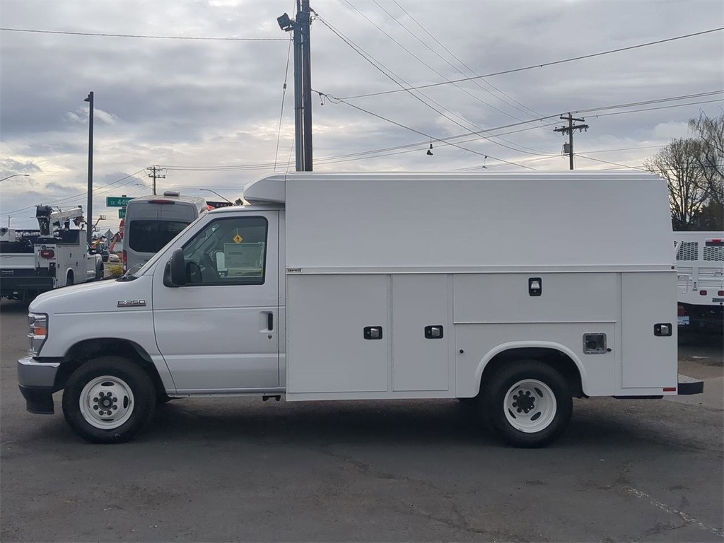 2024 Ford E-350 Base photo 2