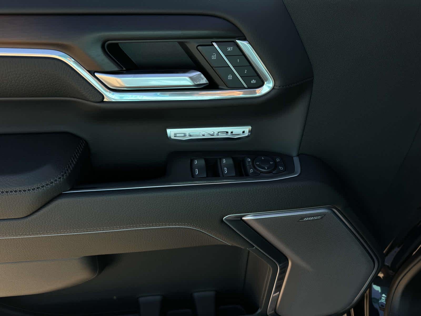 2024 Gmc Sierra 1500 Denali photo 15