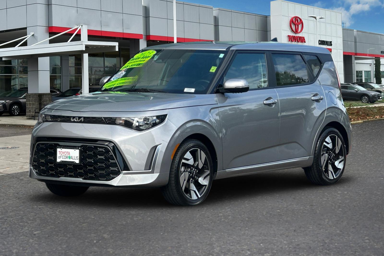 2023 Kia Soul GT-Line photo 10
