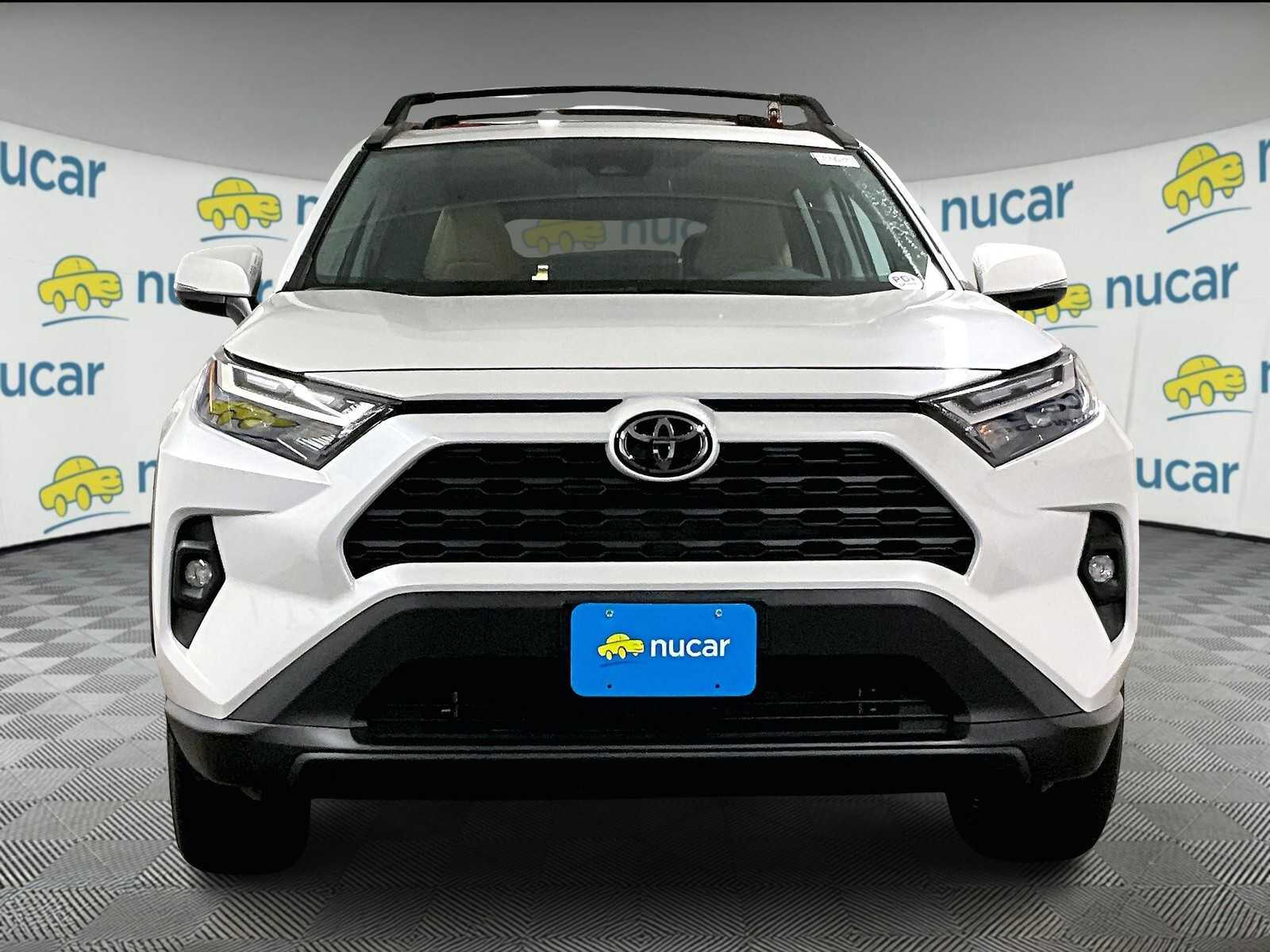 2025 Toyota RAV4 XLE Premium photo 2