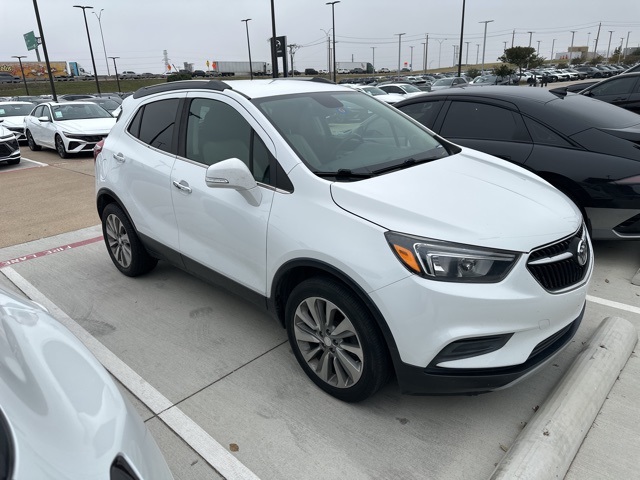 2018 Buick Encore Preferred's photo