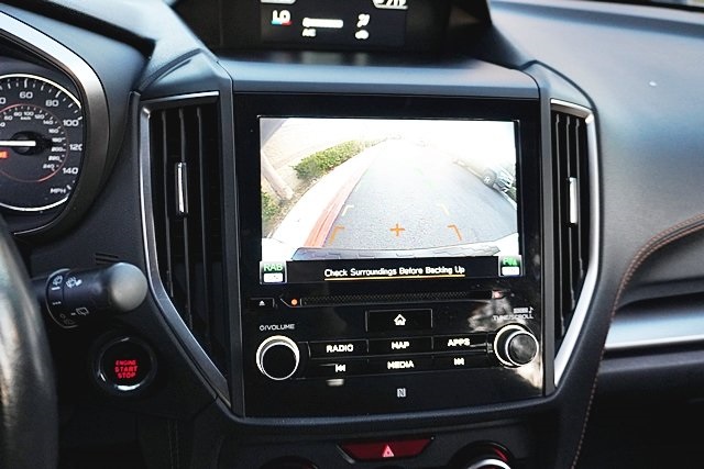 Used 2021 Silver Subaru Limited image 27