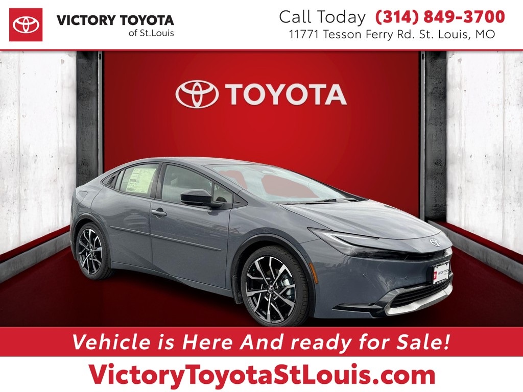 2026 Toyota Prius XSE Premium's photo