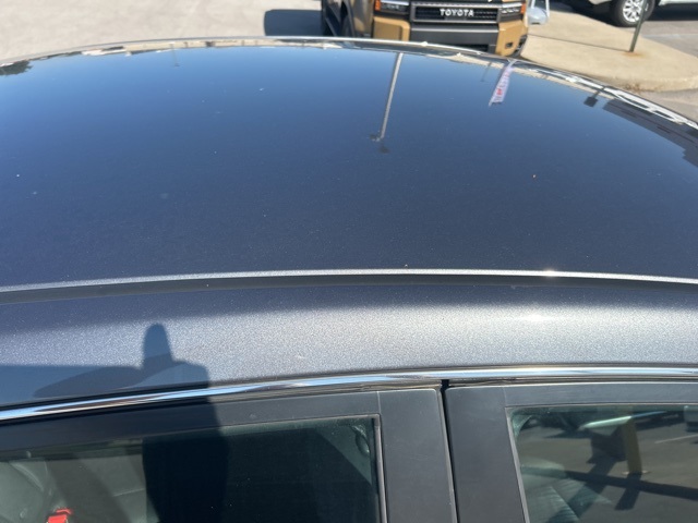 2019 Nissan Sentra SV photo 4