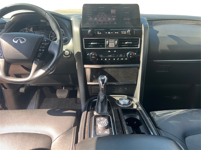 2024 Infiniti QX80 Luxe photo 10