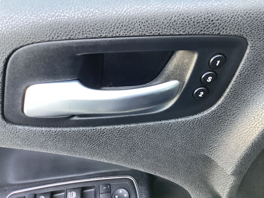 2021 Dodge Charger SXT photo 21