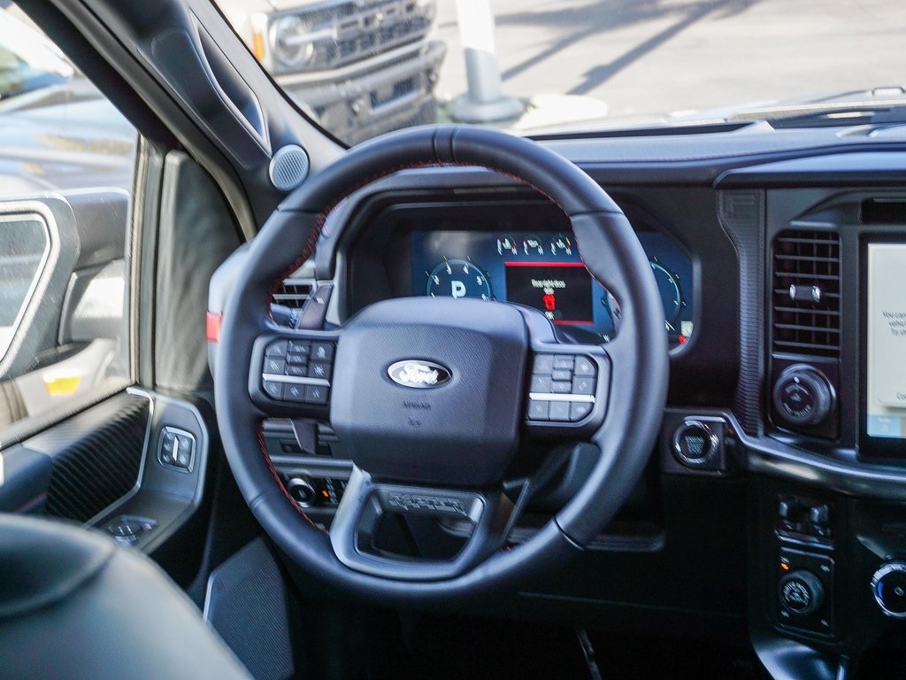 2025 Ford F-150 Raptor photo 14