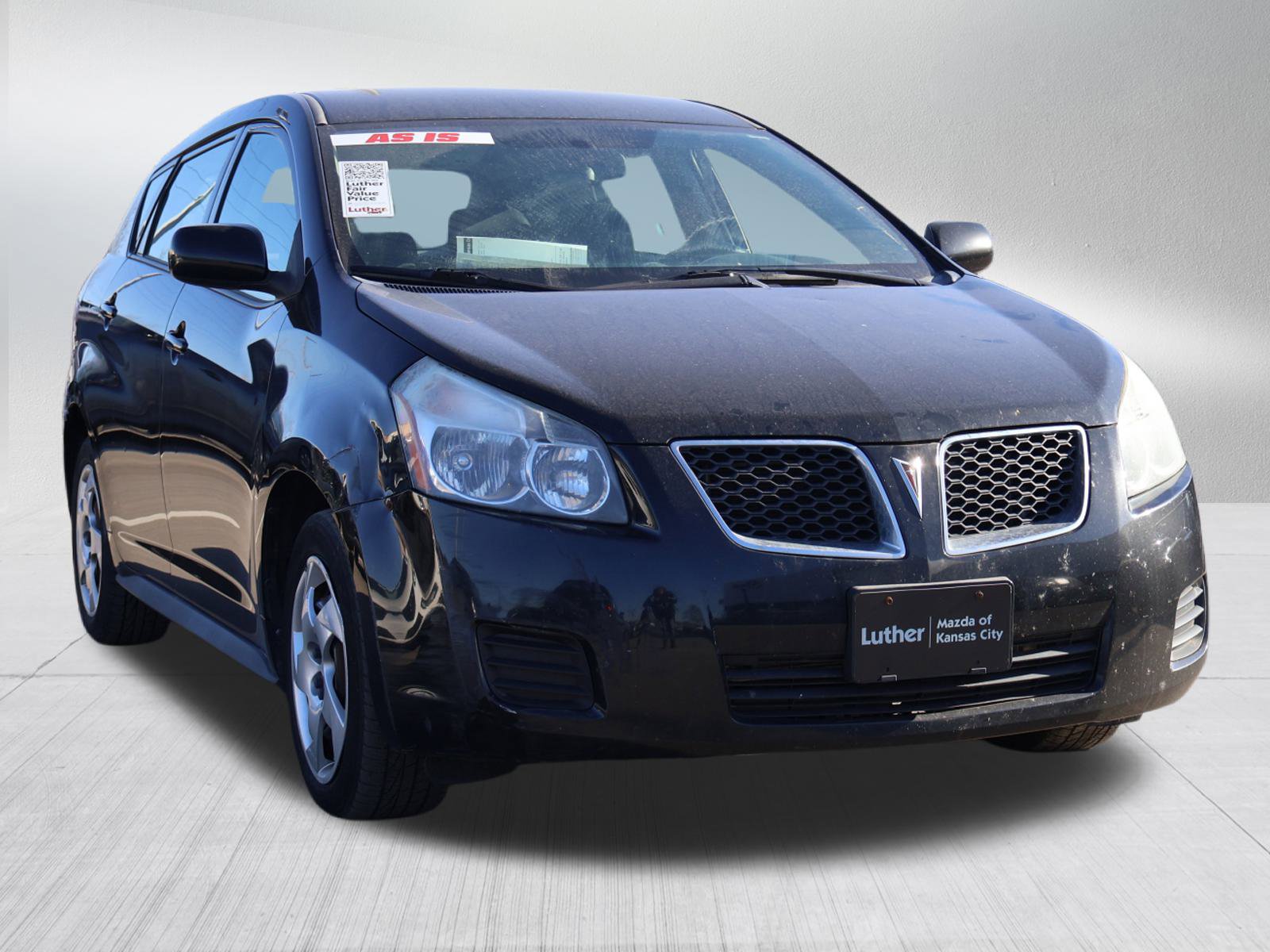 2010 Pontiac Vibe Base's photo