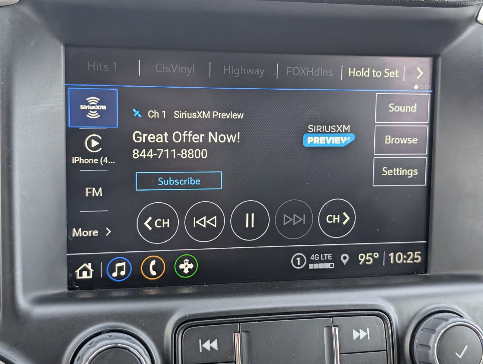 2023 Gmc Terrain SLT photo 16